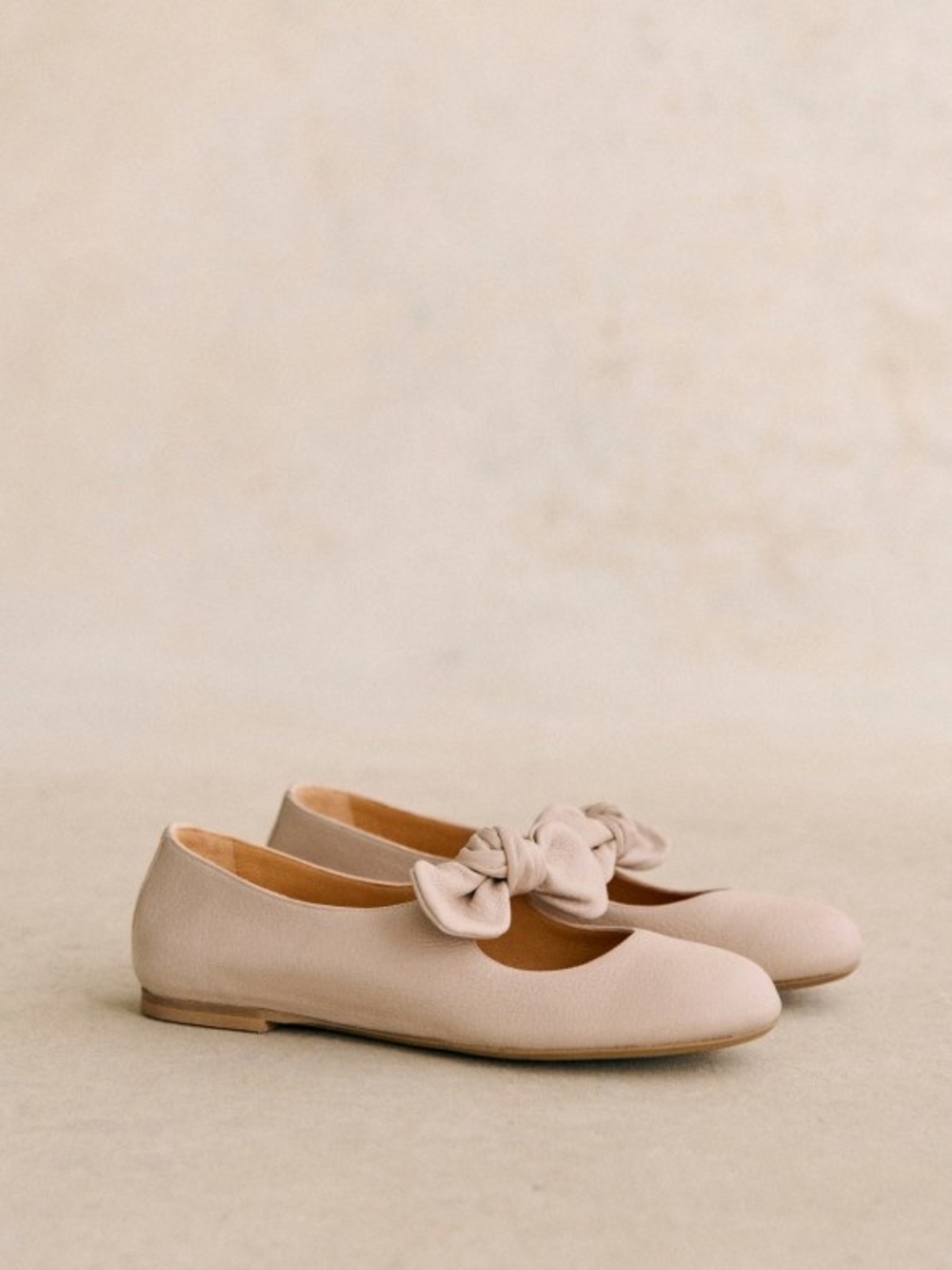 Sézane Maisie Low Ballet Flats Cream Light Beige Leather Bow Mary Jane Shoes 41